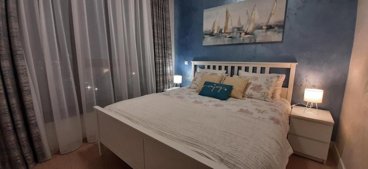 Gigi Apartment Belgrado Buitenkant foto