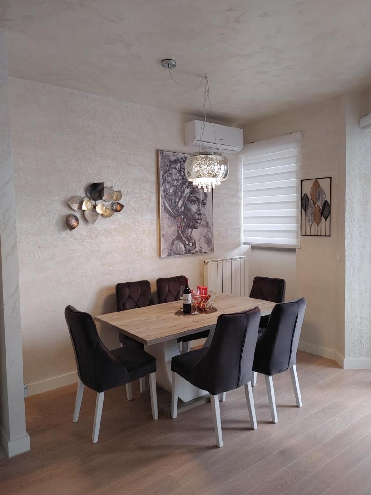 Gigi Apartment Belgrado Buitenkant foto
